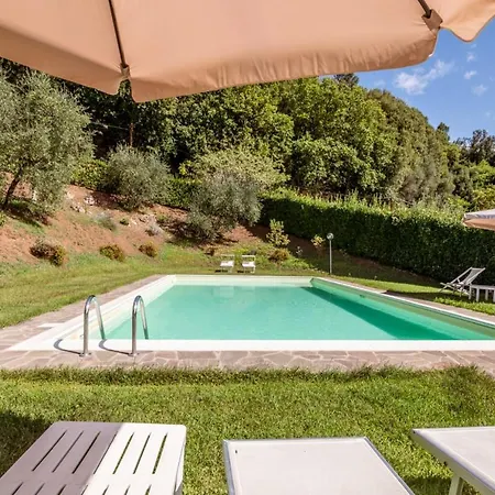 Al Giardino Degli Ulivi منزل ريفي Santa Maria Albiano